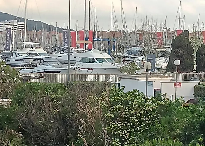 T2 De La Conque 아그